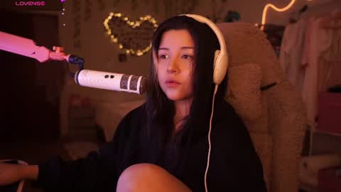roxysuh online show from 08/08/26, 08:05