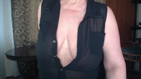 Anna online show from 04/28/26, 10:09