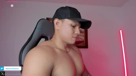 Snapshot of roy__constance chatting on 09/18/25, 03:30 Roy Constance online show from 09/18/25, 03:30