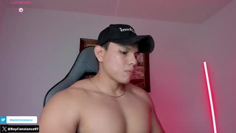 Snapshot of roy__constance chatting on 10/07/25, 04:20 Roy Constance online show from 10/07/25, 04:20