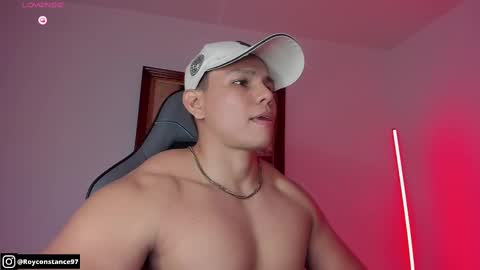 Snapshot of roy__constance chatting on 10/26/25, 04:07 Roy Constance online show from 10/26/25, 04:07