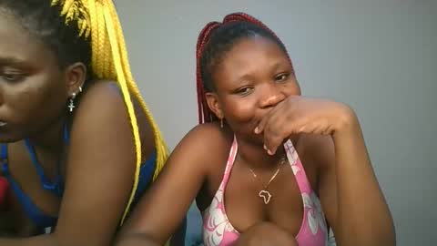 Snapshot of royal_goddes chatting on 01/19/26, 12:03 goddes online show from 01/19/26, 12:03