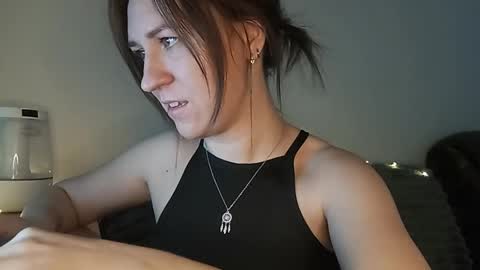 Snapshot of royalnectar chatting on 05/19/26, 05:08 royalnectar online show from 05/19/26, 05:08