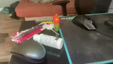 Snapshot of royalty13m chatting on 09/19/25, 08:42 Royalty13m online show from 09/19/25, 08:42