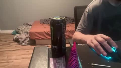 Snapshot of royalty13m chatting on 09/22/25, 02:13 Royalty13m online show from 09/22/25, 02:13