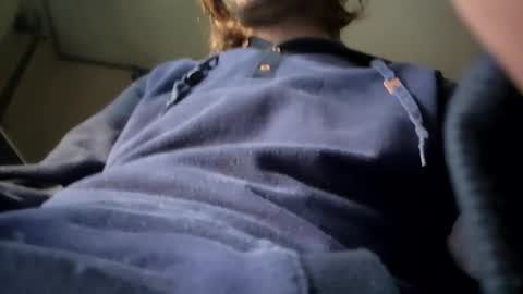 Snapshot of royalty13m chatting on 10/19/25, 10:10 Royalty13m online show from 10/19/25, 10:10