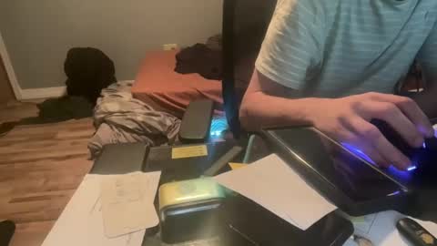 Snapshot of royalty13m chatting on 10/22/25, 09:31 Royalty13m online show from 10/22/25, 09:31