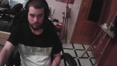 royer04 online show from 10/23/25, 12:32