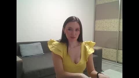 Roza05x online show from 04/06/26, 08:15