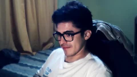 Snapshot of rpaulo25 chatting on 09/23/25, 02:03 rpaulo25 online show from 09/23/25, 02:03