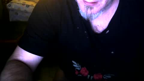 Snapshot of rrd85 chatting on 02/14/25, 03:33 rrd85 online show from 02/14/25, 03:33