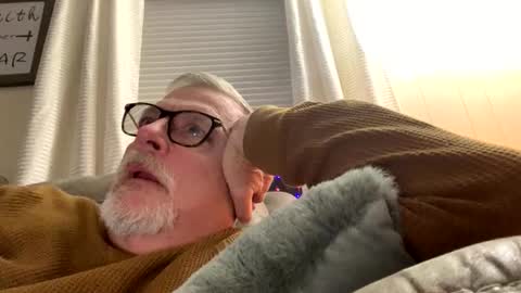 rs006 online show from 12/15/25, 03:22