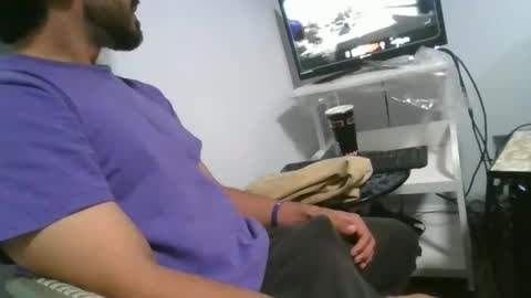 Snapshot of rshjayy chatting on 09/17/25, 04:36 rshjayy online show from 09/17/25, 04:36