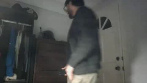 Snapshot of rshjayy chatting on 12/18/25, 03:01 rshjayy online show from 12/18/25, 03:01