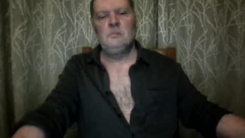 Snapshot of rsl1963 chatting on 03/10/26, 08:41 rsl1963 online show from 03/10/26, 08:41