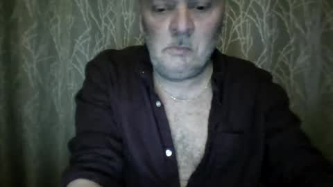 Snapshot of rsl1963 chatting on 04/11/26, 08:29 rsl1963 online show from 04/11/26, 08:29