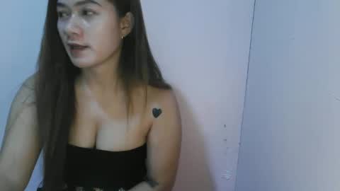 rub907356 online show from 01/19/25, 08:29