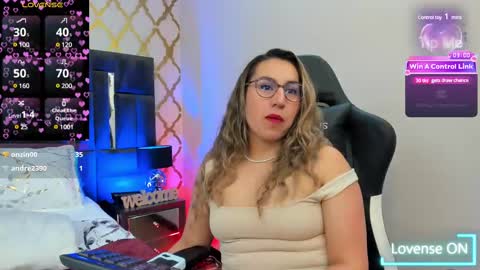 Snapshot of rubby_taylor chatting on 02/25/25, 06:31 RubbyTaylor online show from 02/25/25, 06:31