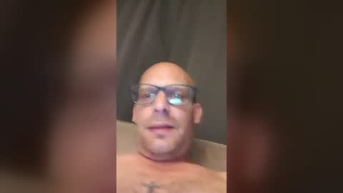 Snapshot of rube30101 chatting on 07/02/26, 01:27 rube30101 online show from 07/02/26, 01:27