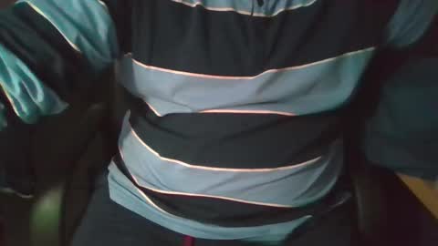 Snapshot of ruben90mr chatting on 02/24/25, 12:41 ruben90mr online show from 02/24/25, 12:41