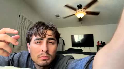 Snapshot of rubenzaragosa09 chatting on 04/28/26, 10:37 rubenzaragosa09 online show from 04/28/26, 10:37