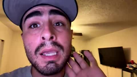 Snapshot of rubenzaragosa09 chatting on 05/15/26, 12:23 rubenzaragosa09 online show from 05/15/26, 12:23