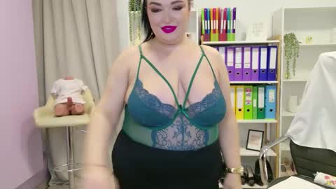 Snapshot of rubiharper chatting on 02/09/26, 03:54 Rubi online show from 02/09/26, 03:54