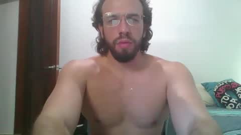 Snapshot of rubio121 chatting on 01/22/25, 01:53 rubio121 online show from 01/22/25, 01:53