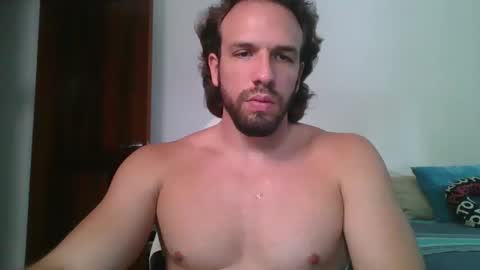 Snapshot of rubio121 chatting on 03/11/25, 02:07 rubio121 online show from 03/11/25, 02:07