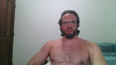 Snapshot of rubio121 chatting on 02/05/26, 05:50 rubio121 online show from 02/05/26, 05:50