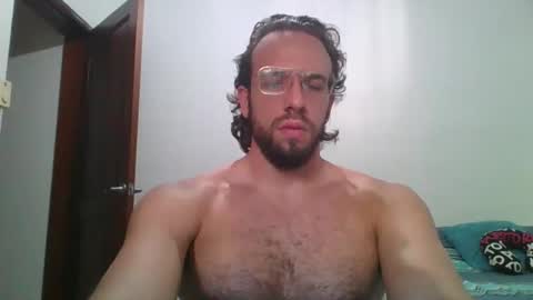 Snapshot of rubio121 chatting on 02/16/26, 01:18 rubio121 online show from 02/16/26, 01:18