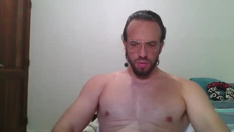 Snapshot of rubio121 chatting on 03/09/26, 01:59 rubio121 online show from 03/09/26, 01:59