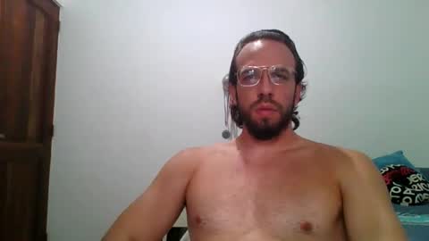 Snapshot of rubio121 chatting on 03/12/26, 02:12 rubio121 online show from 03/12/26, 02:12