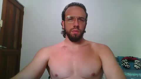 Snapshot of rubio121 chatting on 04/20/26, 01:36 rubio121 online show from 04/20/26, 01:36