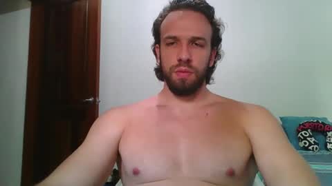 Snapshot of rubio121 chatting on 04/21/26, 01:50 rubio121 online show from 04/21/26, 01:50