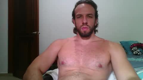Snapshot of rubio121 chatting on 05/13/26, 02:58 rubio121 online show from 05/13/26, 02:58