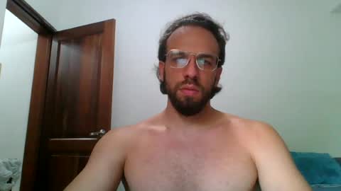 Snapshot of rubio121 chatting on 07/07/26, 02:32 rubio121 online show from 07/07/26, 02:32