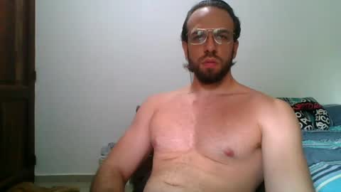 Snapshot of rubio121 chatting on 07/16/26, 02:56 rubio121 online show from 07/16/26, 02:56