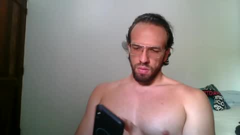 Snapshot of rubio121 chatting on 08/03/26, 03:27 rubio121 online show from 08/03/26, 03:27