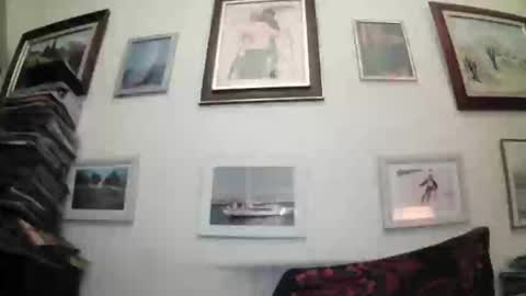 Snapshot of rubis501 chatting on 11/16/25, 05:29 rubis501 online show from 11/16/25, 05:29