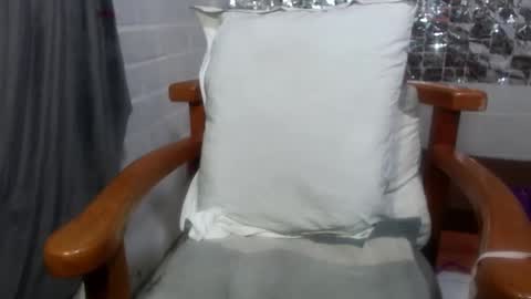 ruby_rose33 online show from 10/24/25, 03:03