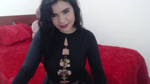 Snapshot of ruby_sky69 chatting on 10/02/25, 01:29 Ruby    Independent model help me reach 50 thumbs up online show from 10/02/25, 01:29