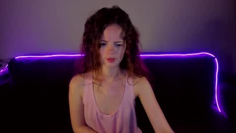 Snapshot of rubyattwood chatting on 04/18/26, 01:20 rubyattwood online show from 04/18/26, 01:20