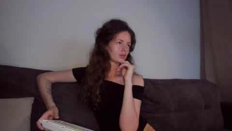 Snapshot of rubyattwood chatting on 07/15/26, 08:25 rubyattwood online show from 07/15/26, 08:25