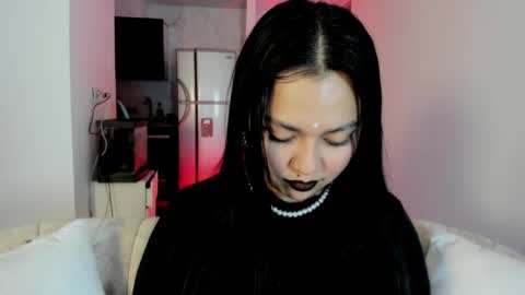 Snapshot of rubyhlowe chatting on 04/10/26, 03:01 RUBY online show from 04/10/26, 03:01