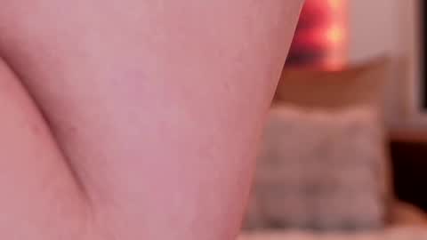 Snapshot of rubyluxee chatting on 05/29/26, 06:00 Ruby Luxe online show from 05/29/26, 06:00