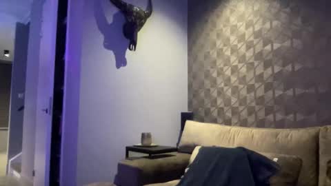 Snapshot of rubyroseandtastytim chatting on 10/19/25, 09:48 rubyroseandtastytim online show from 10/19/25, 09:48