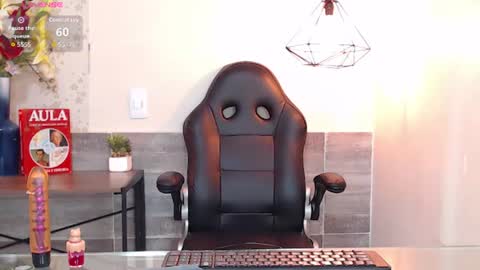 Snapshot of rubysterling chatting on 06/11/26, 12:03 Ruby Sterling online show from 06/11/26, 12:03