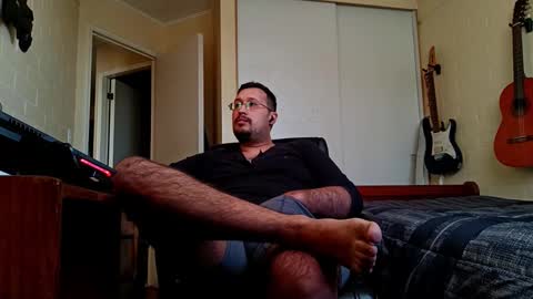 Snapshot of ruck_31 chatting on 10/24/25, 10:28  Ruck  online show from 10/24/25, 10:28