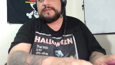 Bear online show from 10/06/25, 05:05